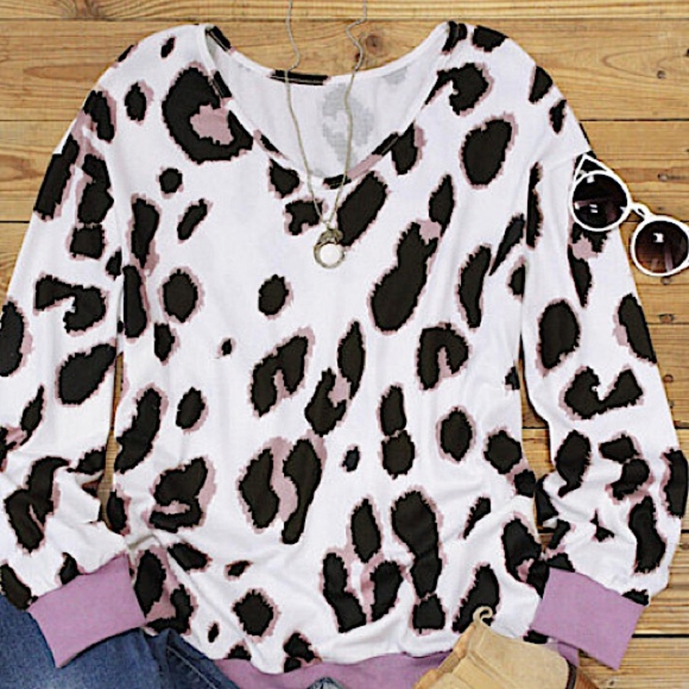 LEOPARD PRINT SWEATSHIRT - Picture 8 of 9